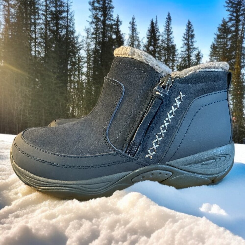 Easy Spirit Hiking Navy Suede slip on shoes/bootie side 6B